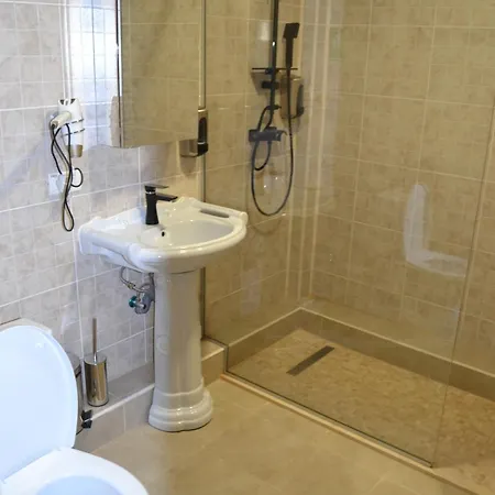 Le Soleil De Paris ゲストハウス *