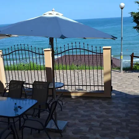 Le Soleil De Paris ゲストハウス *