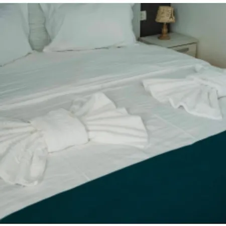 Le Soleil De Paris Guest house